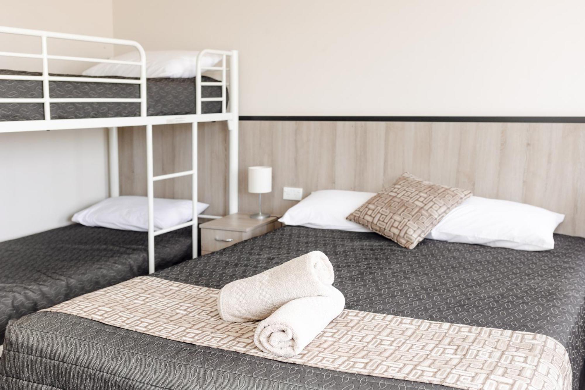 Starline Motor Inn Miles Εξωτερικό φωτογραφία