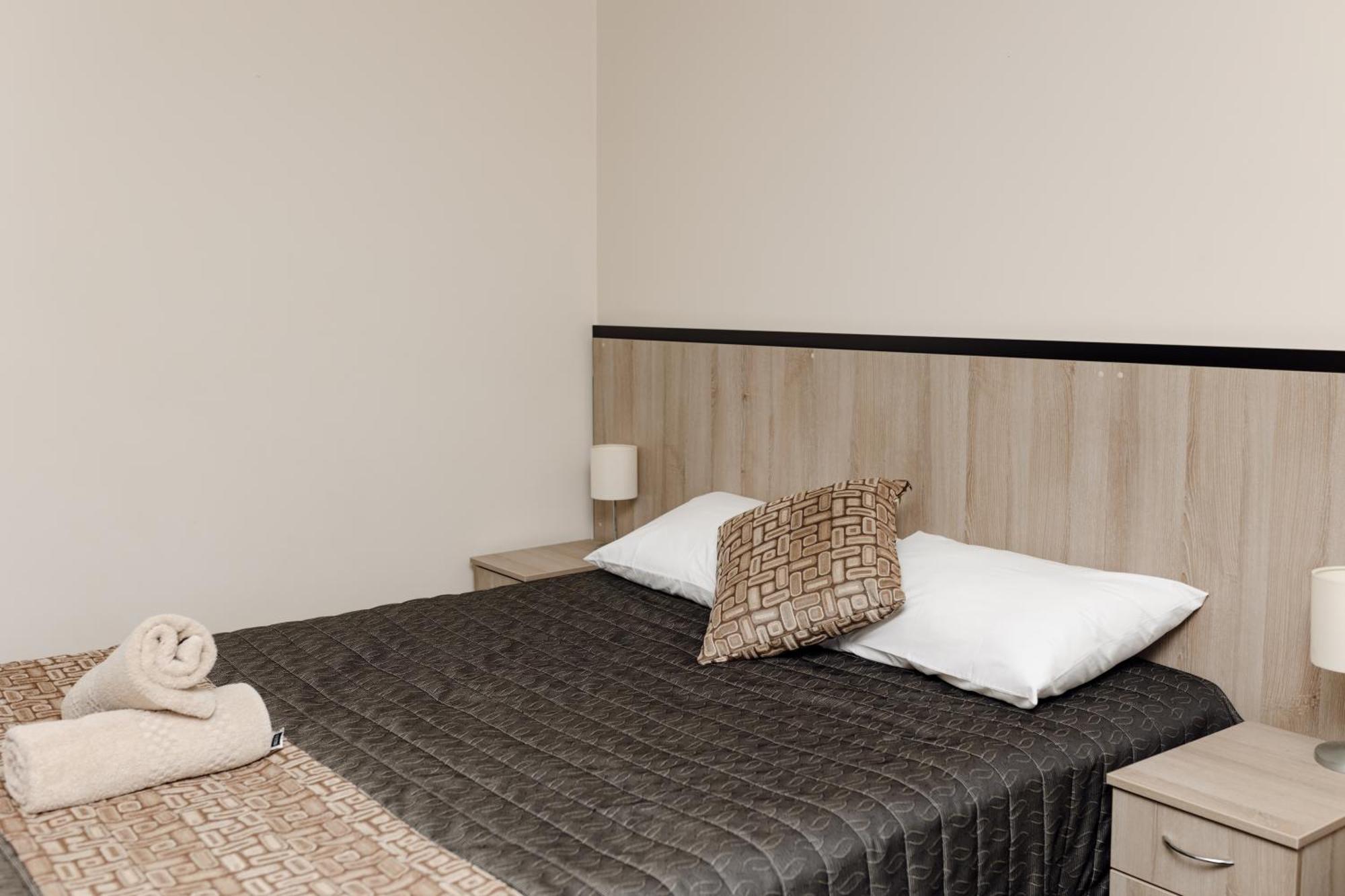 Starline Motor Inn Miles Εξωτερικό φωτογραφία